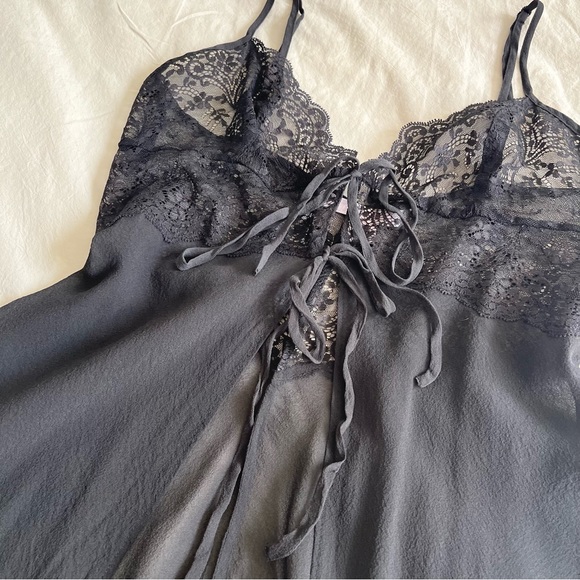 Y2K Victoria’s Secret Top - Picture 3 of 5